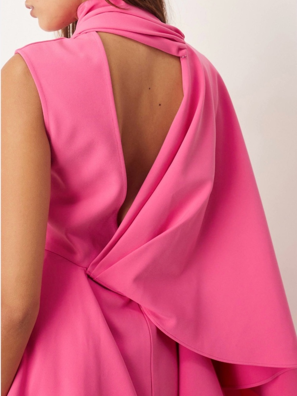 ARRANGE | NWT | 14
 heavy crepe asymmetric sleeve drape panel midi dress in pink - Picture 3 of 6